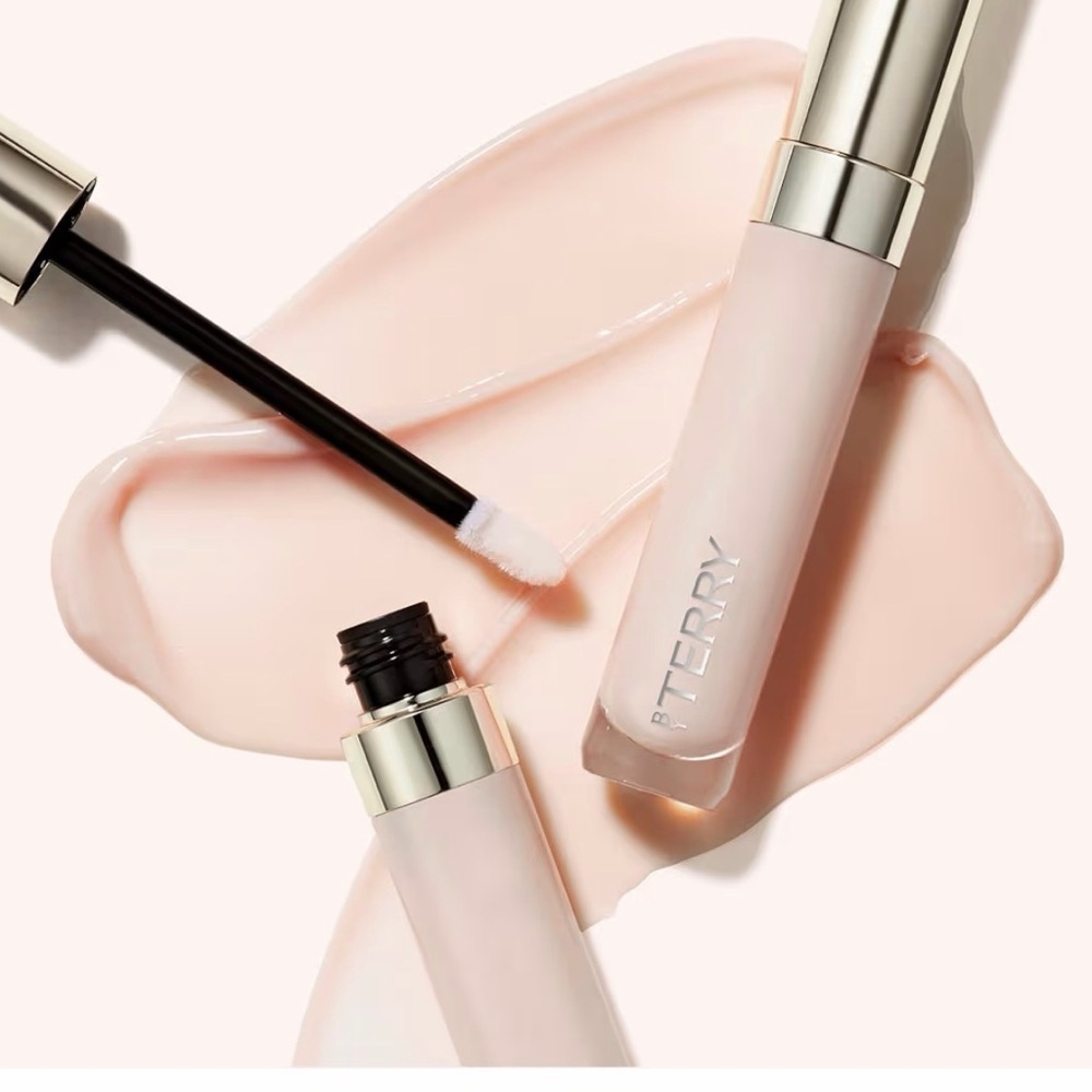 By Terry Light Pink Lip Gloss mini to go with - Picture 2 of 5